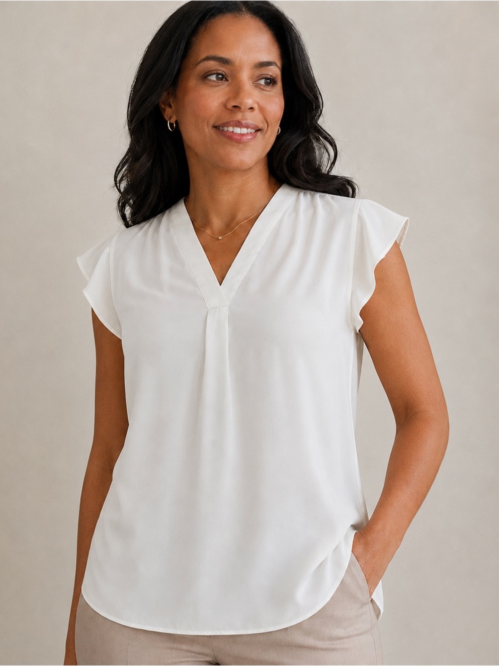 NWT Chaus New York Blouse Womens S Cream Cap Sleeve V-Neck Business Casual Top